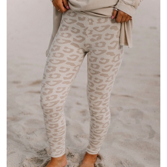 Barefoot Dreams Pants - NWT BAREFOOT DREAMS LEOPARD LEGGING